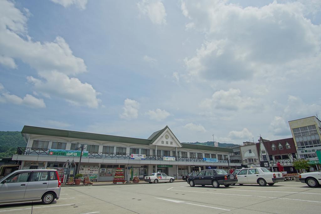 Hakuba Station Guesthouse En Luaran gambar
