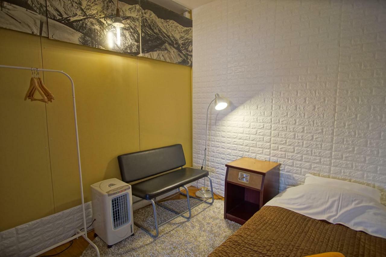 Hakuba Station Guesthouse En Luaran gambar